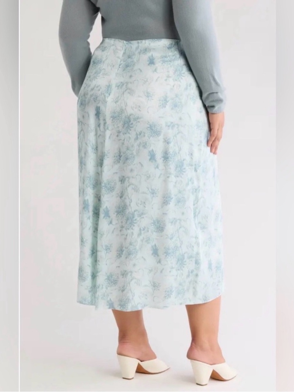 Vince Dahlia Draped Pleated Skirt - Picture 2 of 6